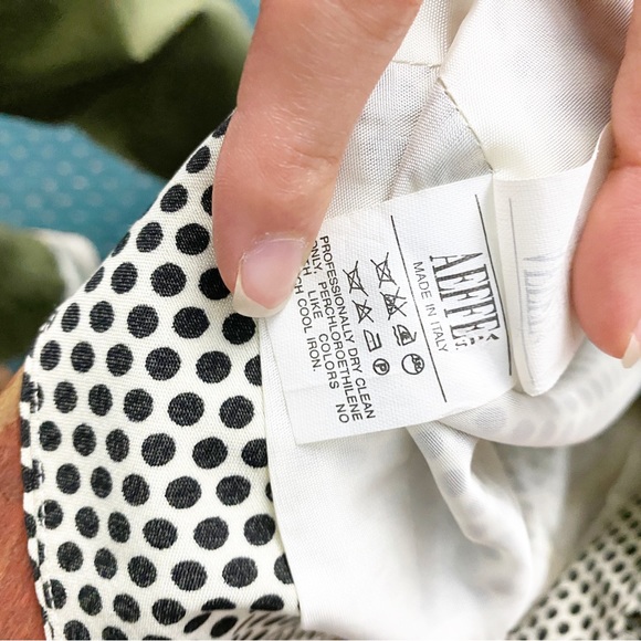 Vintage Cheap & Chic by Moschino size 6 Two Piece Polka Dot Set - Picture 10 of 10